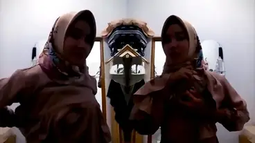 Bokep Jilbab Tobrut Sange Memek Tembem poster